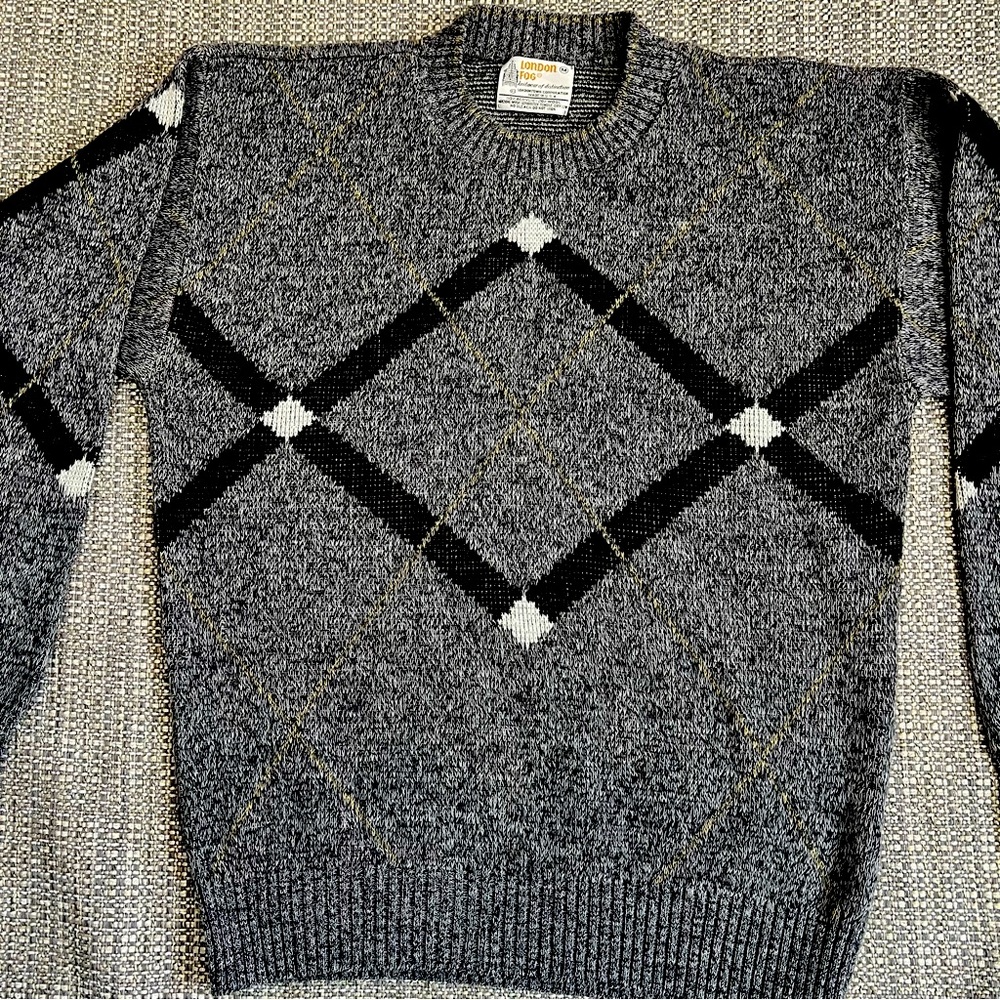 London Fog Unisex Vintage Sweater Gray Geometric Size Medium Wool blend